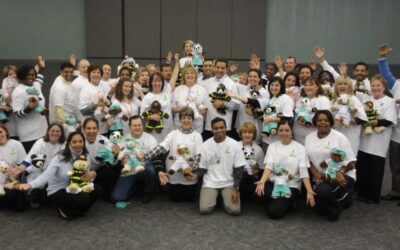 Hewlett-Packard Stuffing Bears with Love and Cheer for Children