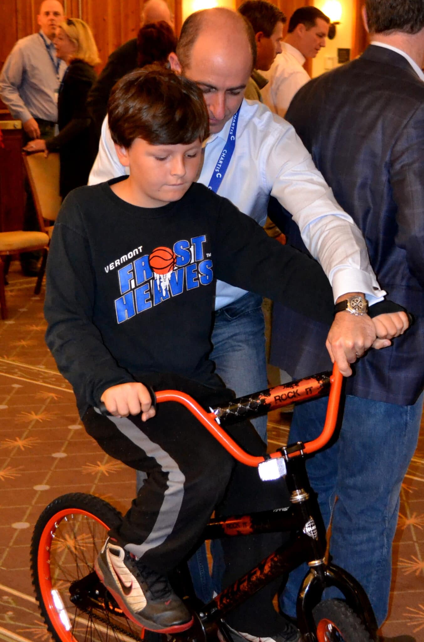 Chartis builds bikes for kids in Stowe VT
