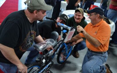 Amcor in Roanoke, Virginia Built Bikes and Made 18 Kids Smile