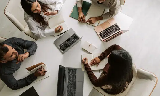 Follow These 5 Steps to Motivate Your Team During a Crisis