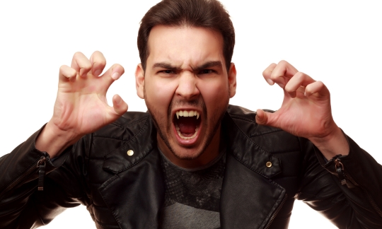 Business Networking Is NOT Selling-Lose Your Salesperson Fangs