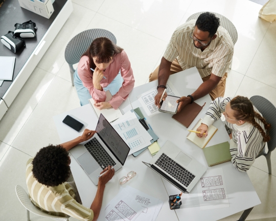 How to Run Effective Team Meetings