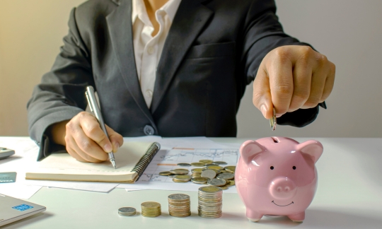 The Relationship Bank Account Determines If a Comment Is Constructive or Destructive