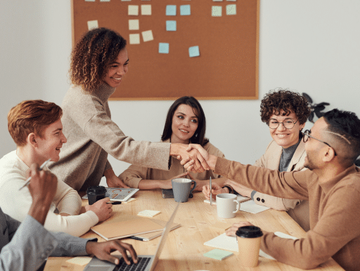 How to Hire the Right Team Building Facilitator: What to Know Before You Book