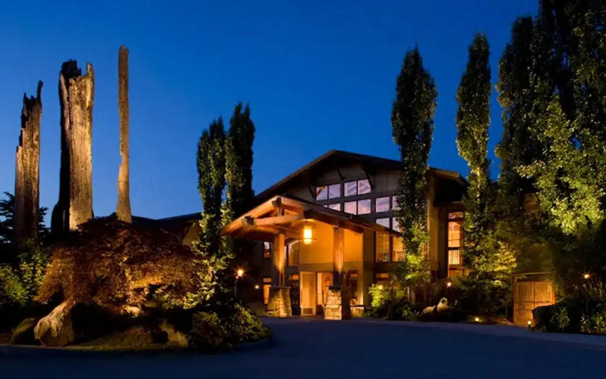 The Willows Lodge