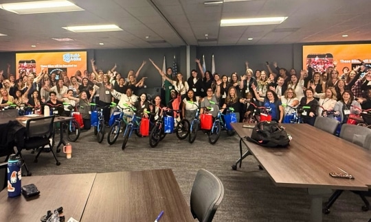 Women of Aldridge Gather For Build-A-Bike Event in Chicago