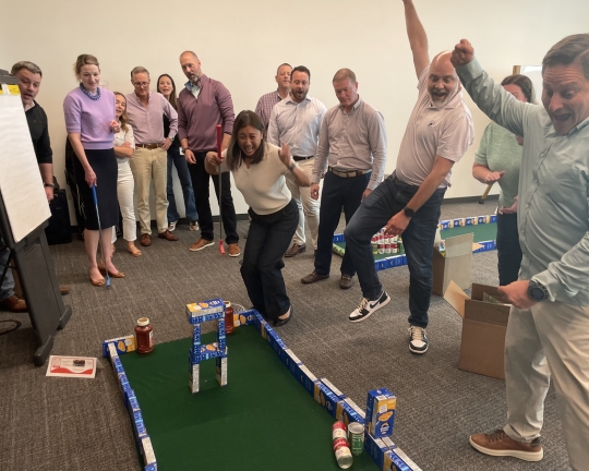 Fidelity Leaders Energize Their Offsite With an Ace Race® Team Building Event in Covington, Kentucky